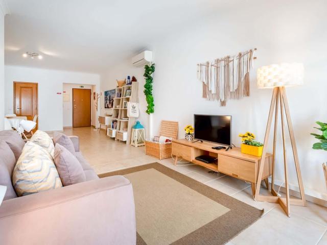 Apartamento alugar em Bairro Operário, Lagos