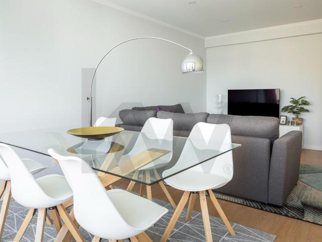 Apartamento alugar em Ramalha, Almada