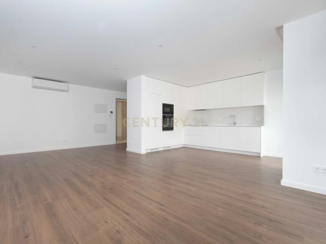 Apartamento venda em Damaia, Amadora