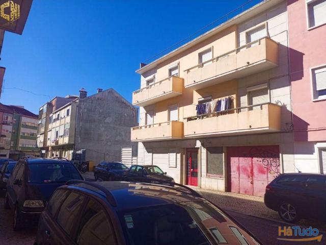 Apartamento venda em Amadora, Lisboa