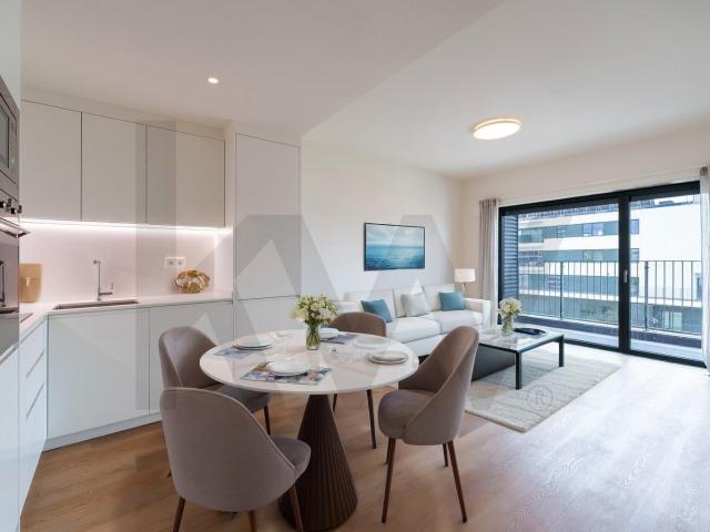 Apartamento alugar em Alta de Lisboa, Lisboa