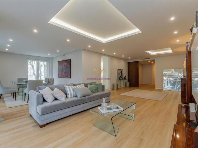 Apartamento venda em Carcavelos, Cascais