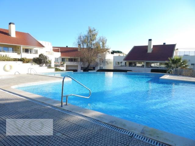 Apartamento venda em Quinta de São Martinho, Cascais