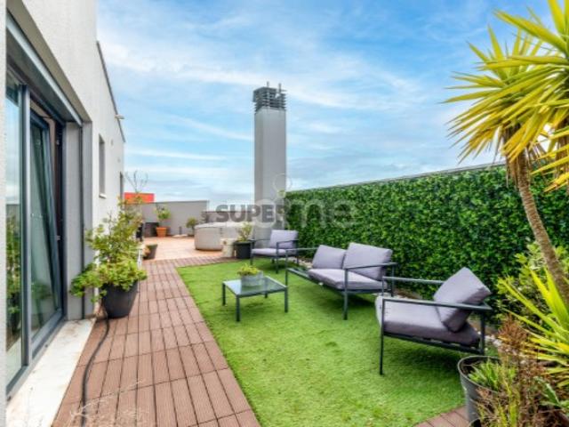 Casa venda em Bairro dos CTT, Odivelas