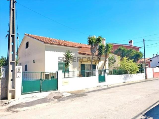 Casa venda em Azeitão (São Lourenço e São Simão), Setúbal