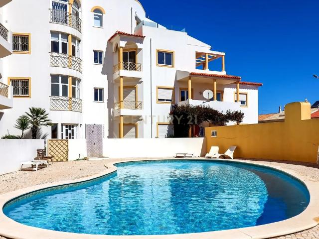 Apartamento venda em Bairro Chesgal, Lagos