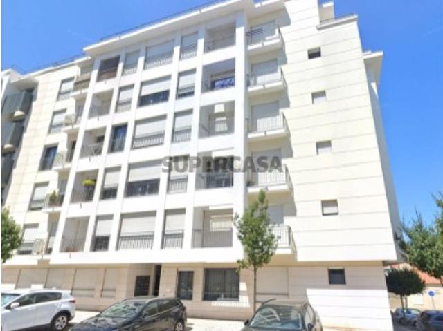 Casa venda em Damaia, Amadora