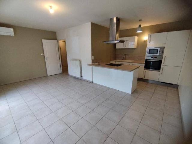 Appartement location à Robion, Vaucluse