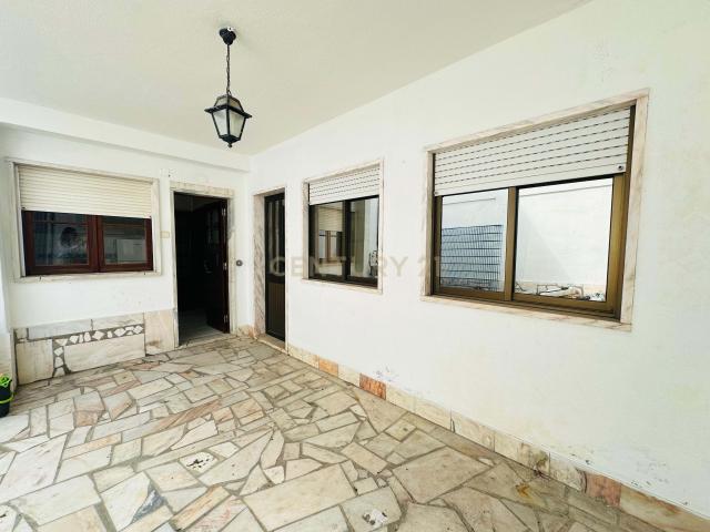 Casa alugar em Bairro das Areias, Santiago Dos Velhos