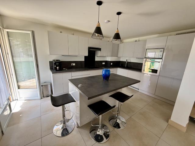 Appartement vente à Arrondissement de Toulon, Six-fours-les-plages
