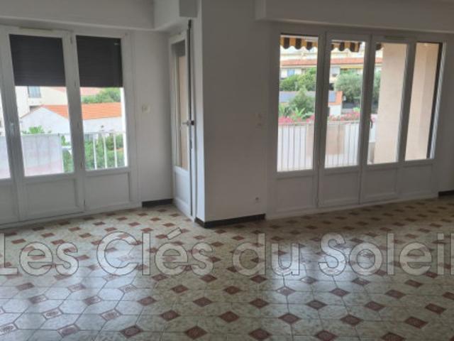 Appartement location à Arrondissement de Toulon, Bandol