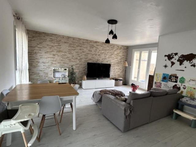 Appartement location à Étampes, La Forêt-sainte-croix