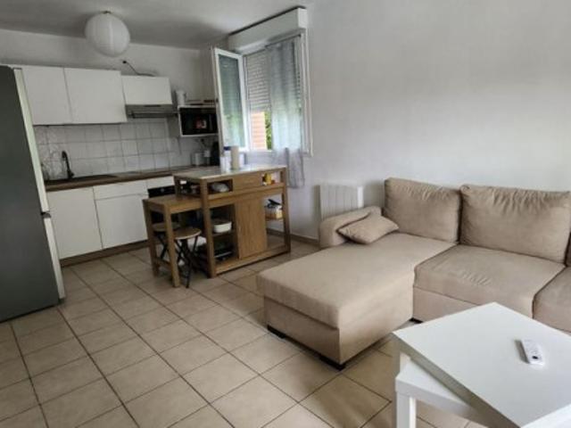 Appartement location à Étampes, La Forêt-sainte-croix