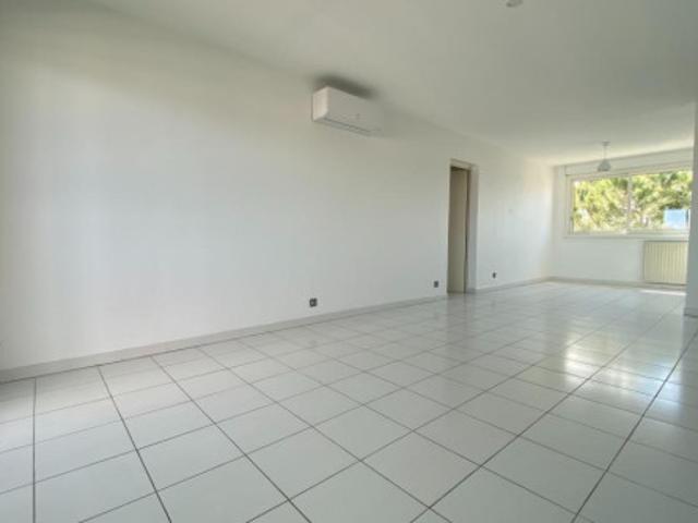 Appartement location à Les Angles Centre, Les Angles