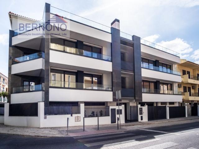 Apartamento venda em Carcavelos, Cascais
