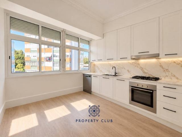 Apartamento venda em Urbanização Serra das Brancas, Amadora