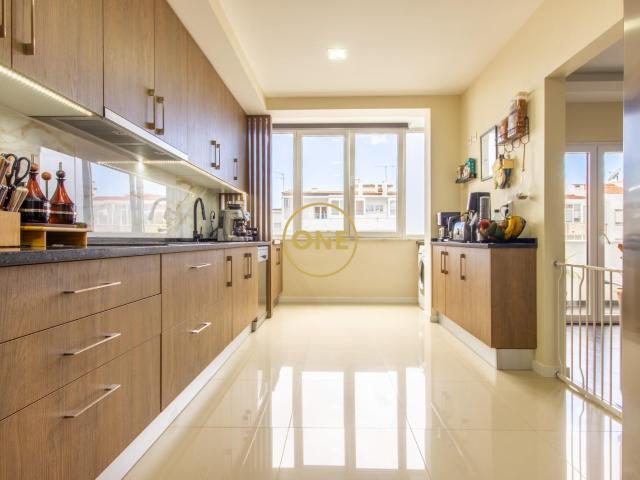 Apartamento venda em Cova da Piedade, Almada