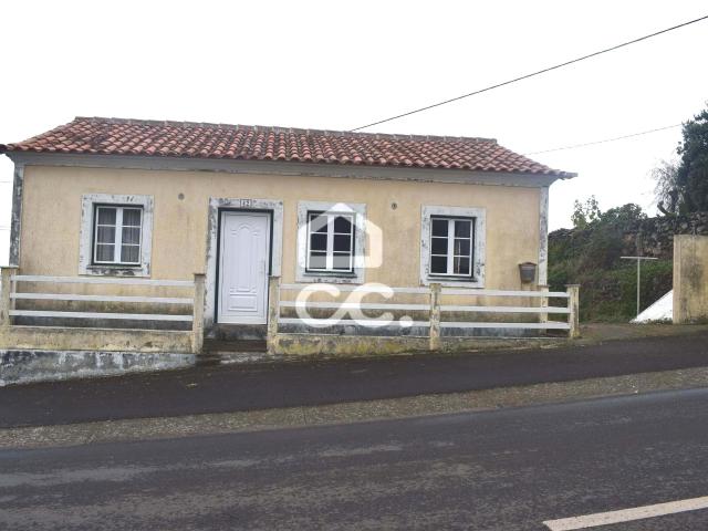 Casa venda em Angra Do Heroísmo, Ilha Terceira