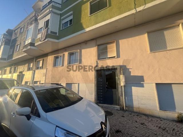 Casa venda em Reboleira, Amadora