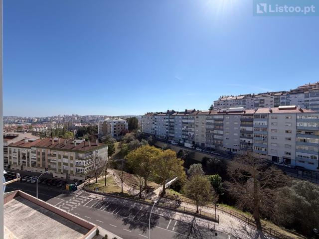 Apartamento venda em Amadora, Lisboa