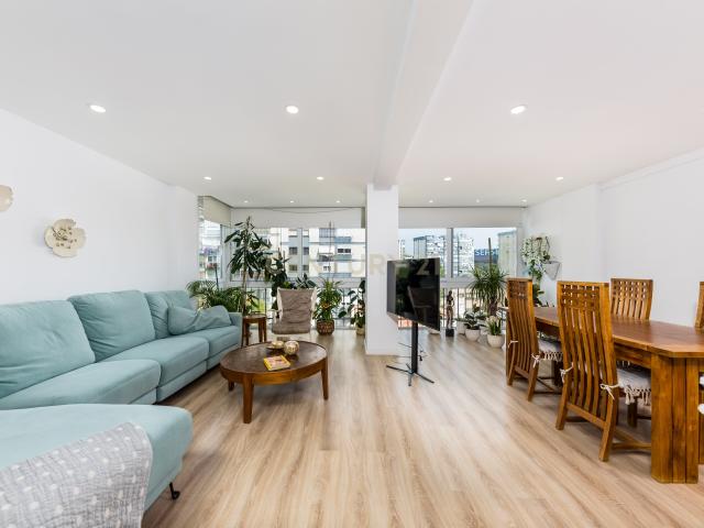 Apartamento venda em Centro Cívico de Carnaxide, Oeiras