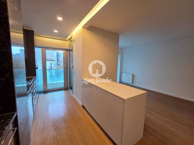 Apartamento venda em Maia, Gueifães