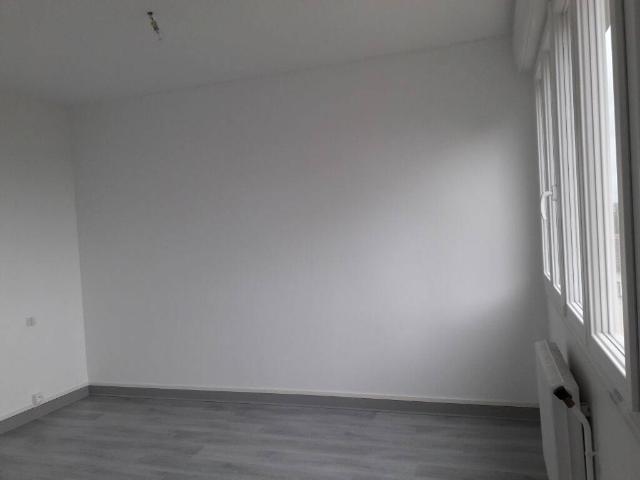 Appartement location à Parc Centre-Atlantique, Saint-Georges-des-Coteaux