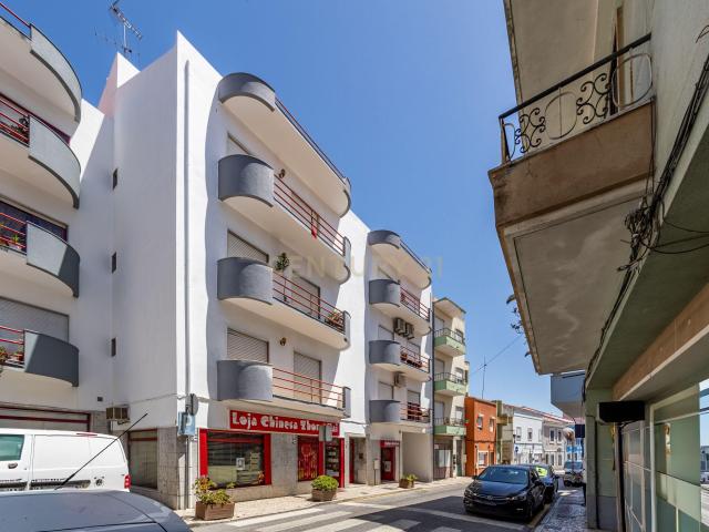Apartamento venda em Castanheira Do Ribatejo, Lisboa