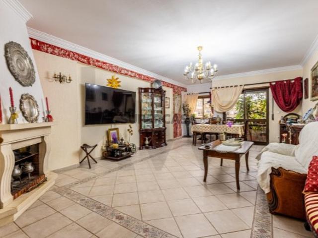 Casa venda em Casal da Mira, Amadora
