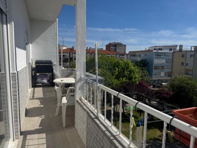 Apartamento venda em Santo António da Caparica, Almada