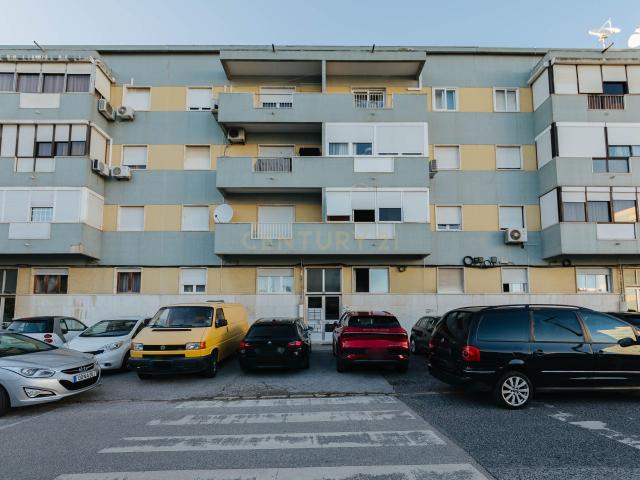 Apartamento venda em Casal do Privilégio, Odivelas
