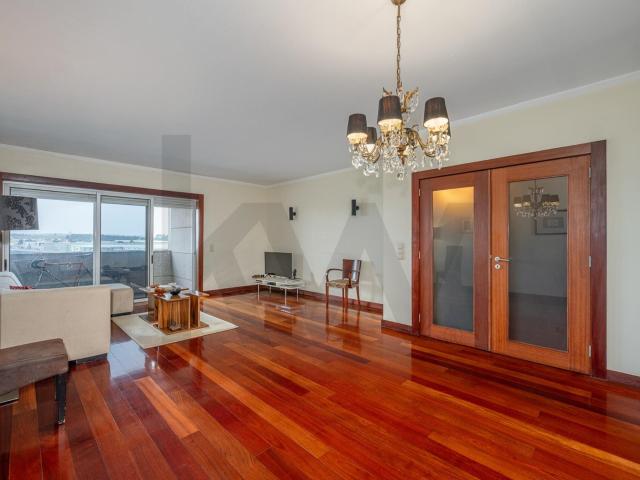Apartamento venda em Maia, Gueifães