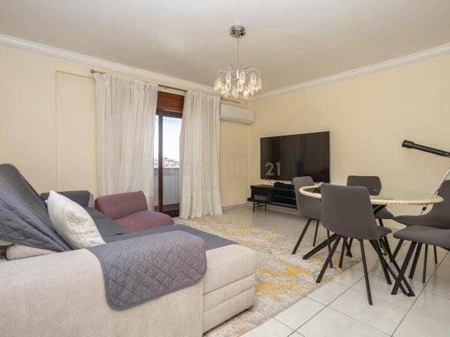 Apartamento venda em Monte Belo Sul, Setúbal