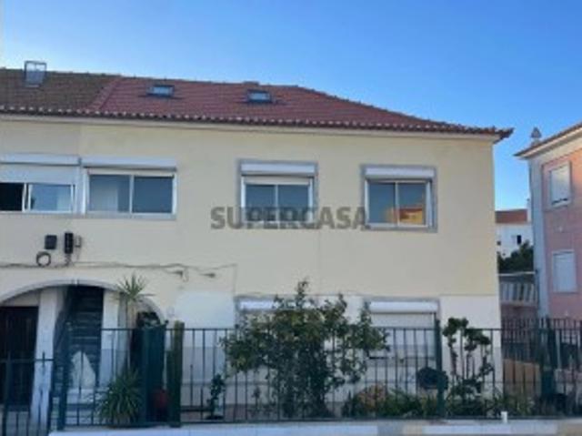 Casa venda em Cacilhas, Almada
