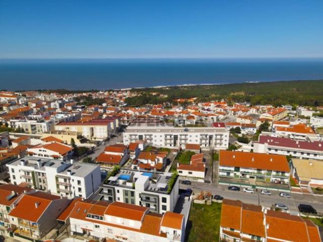 Casa venda em Pederneira, Leiria