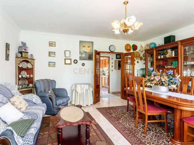 Apartamento venda em Alfragide, Amadora