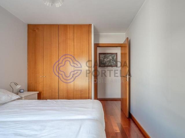 Apartamento venda em Porto