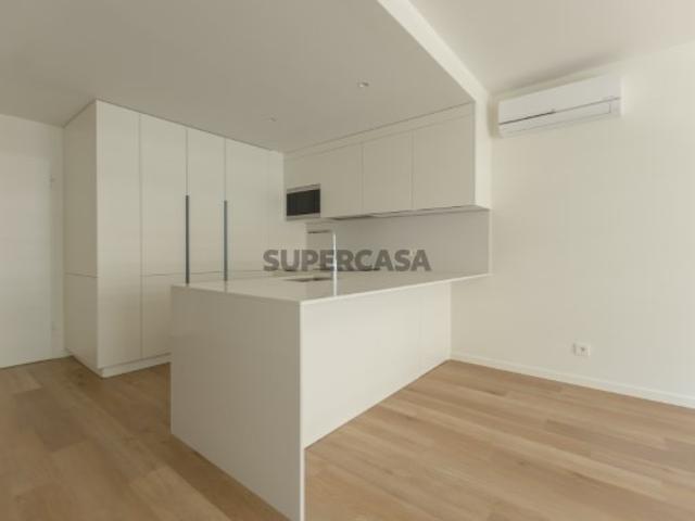 Casa venda em Miraflores, Oeiras