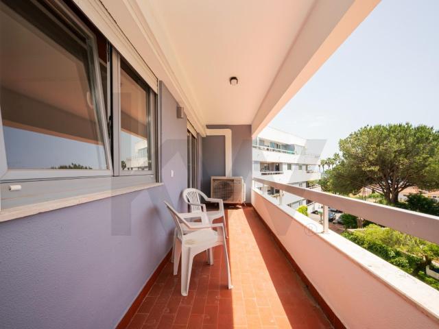Apartamento alugar em Lagoal, Oeiras
