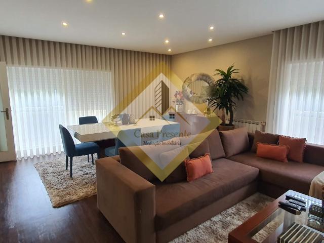 Apartamento venda em Vila Nova De Gaia, Porto