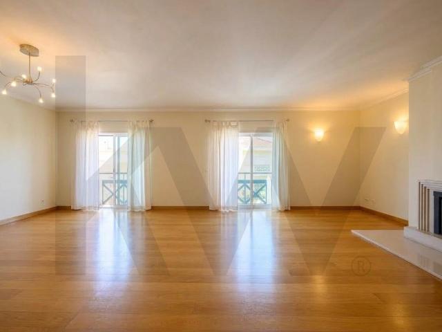 Apartamento venda em Santo António do Estoril, Cascais