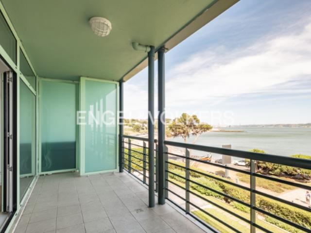 Apartamento venda em Lagoal, Oeiras
