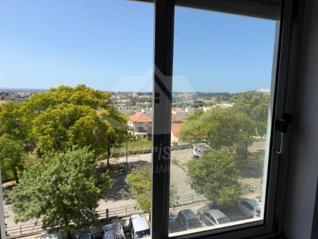 Apartamento venda em Almada, Setúbal