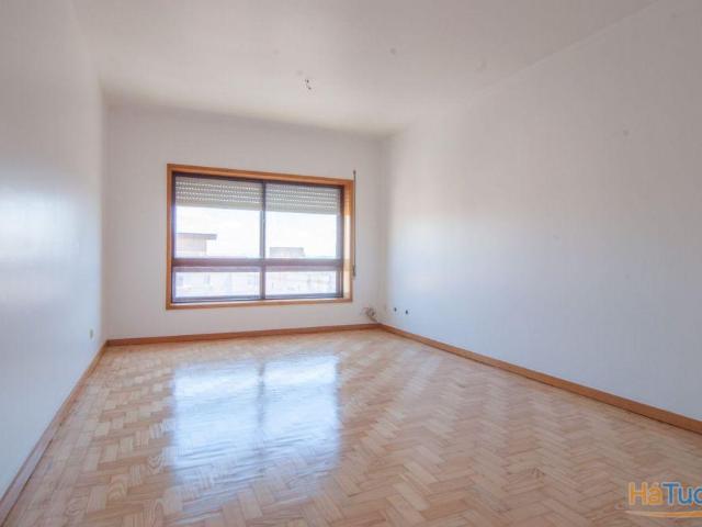 Apartamento alugar em Vila Nova De Gaia, Porto