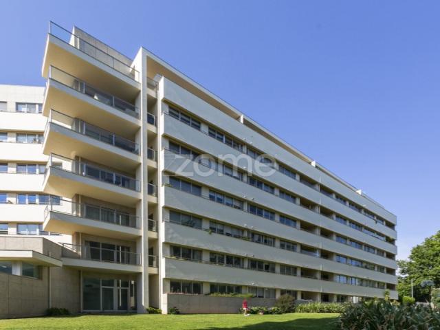 Apartamento venda em Porto, Lordelo Do Ouro