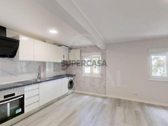 Casa venda em Laranjeiras, Almada