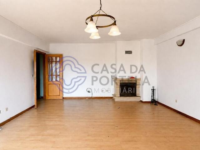 Apartamento venda em Regedoura, Porto