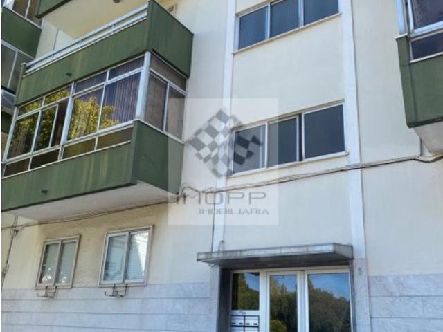 Apartamento venda em Damaia, Amadora