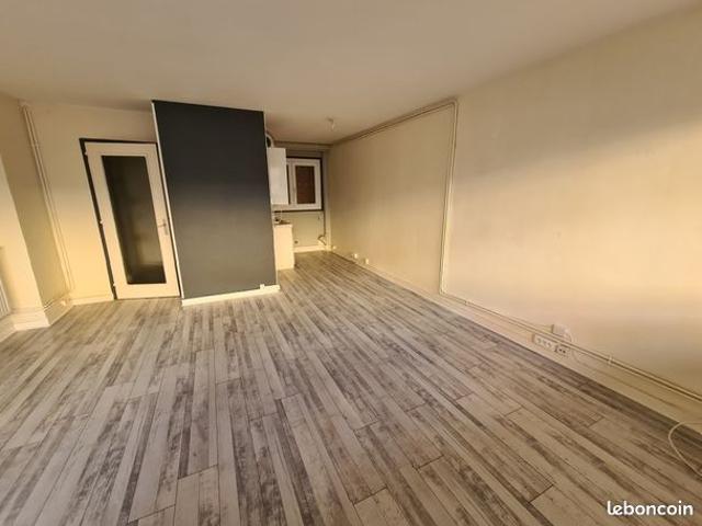 Appartement vente à Saint-Étienne, Saint-etienne