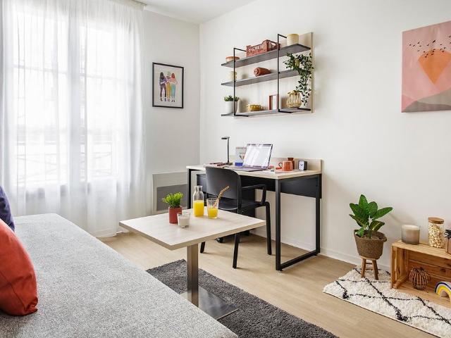 Studio location à Pontoise